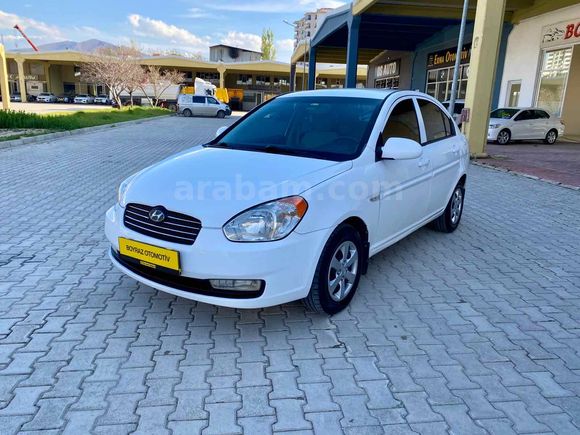 OTOMATİK VİTES ACCENT ERA DİJİTAL KLİMA ÇİFT AİRBAG ABS ESP 