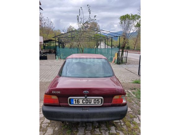 Sahibinden Ford Escort 1.6 CL 1996 Model