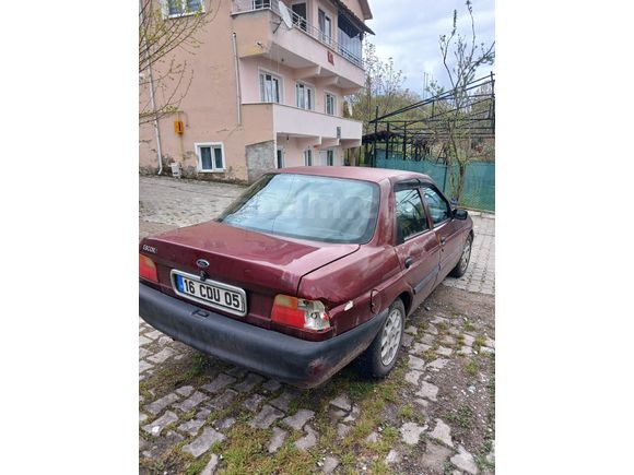 Sahibinden Ford Escort 1.6 CL 1996 Model