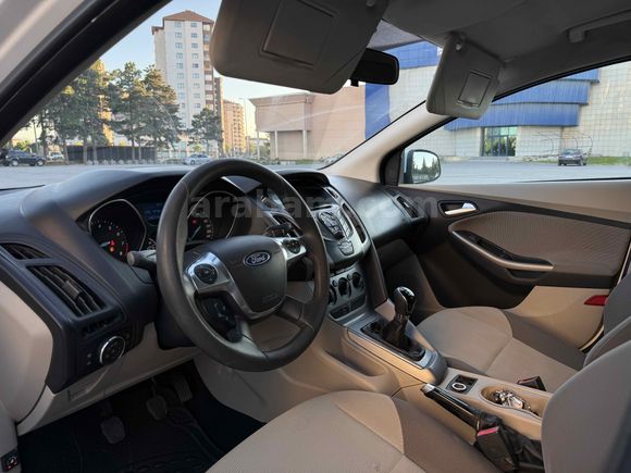 2013 MODEL HATASIZ FORD FOCUS
