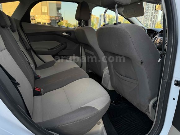 2013 MODEL HATASIZ FORD FOCUS