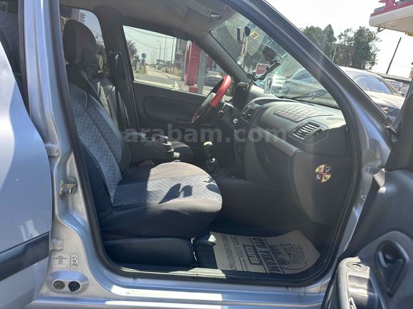 Sahibinden Renault Clio 1.2 Authentique 2005 Model 