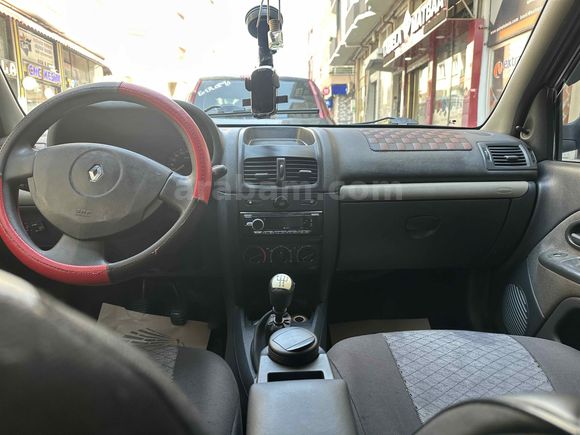 Sahibinden Renault Clio 1.2 Authentique 2005 Model 