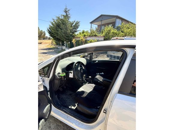 Sahibinden Opel Corsa 1.3 CDTI Essentia 2007 Model 