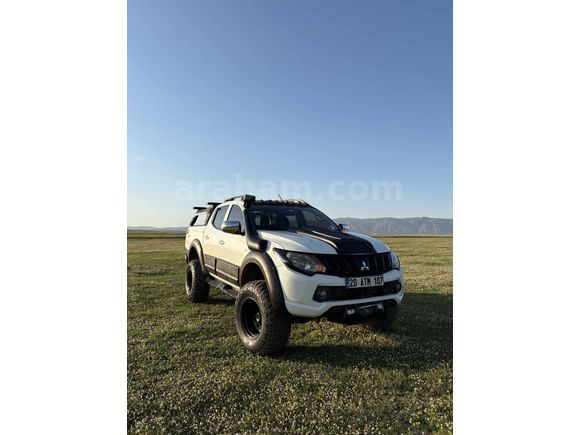 Sahibinden Mitsubishi L 200 4x4 Storm 2018 Model 