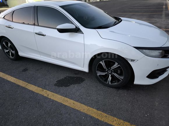 Sahibinden Honda Civic 1.5 i-VTEC RS 2017 Model Diyarbakır 115.000 km Beyaz