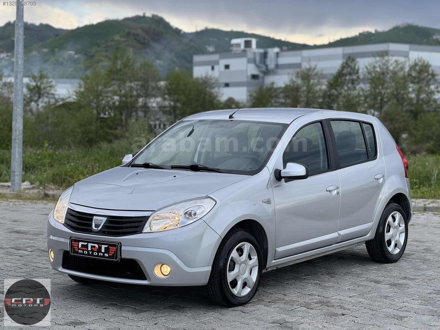 Galeriden Dacia Sandero 1.4 Ambiance 2009 Model Giresun 59.000 km Gri 2
