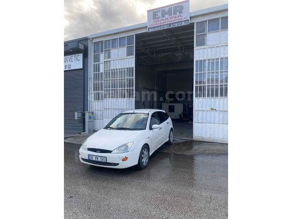 Sahibinden Ford Focus 1.6 Trend 2000 Model 