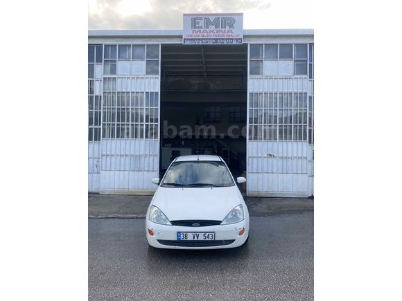 Sahibinden Ford Focus 1.6 Trend 2000 Model 