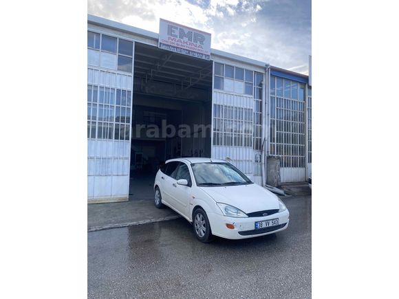 Sahibinden Ford Focus 1.6 Trend 2000 Model 