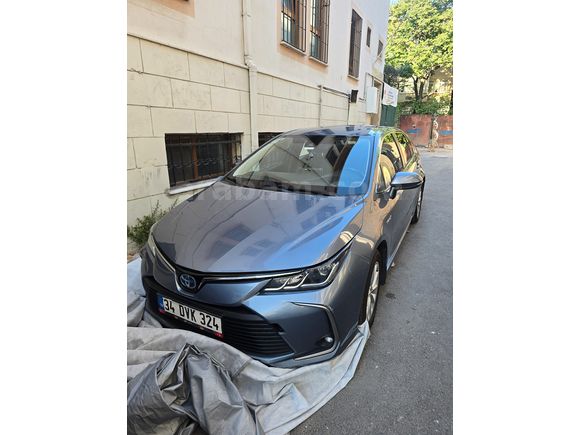 Sahibinden Toyota Corolla 1.8 Hybrid Dream 2021 Model 