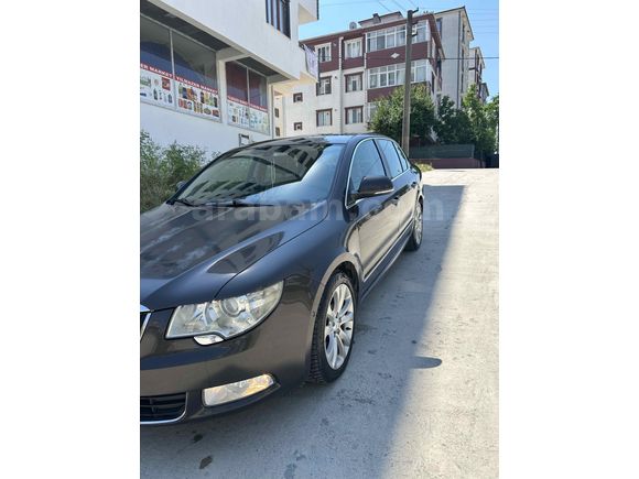 3.Sahibinden Skoda SuperB 1.4 TSI Elegance 2010 Model 
