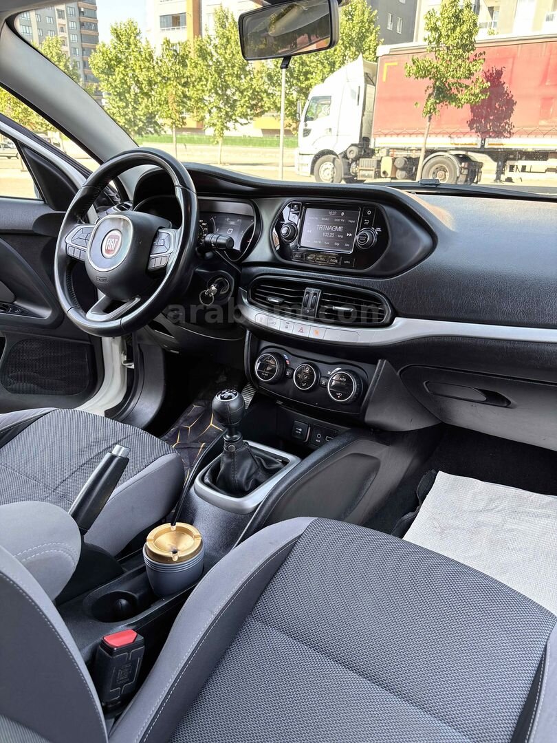 Galeriden Fiat Egea 1.6 Multijet Urban 2016 Model Gaziantep 209.000 km Beyaz 6