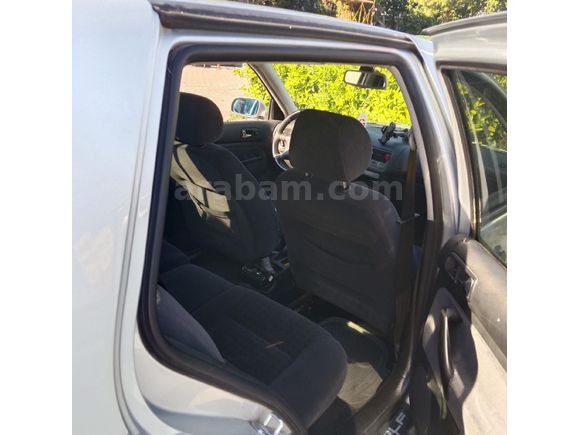 Sahibinden Volkswagen Golf 1.6 Comfortline 2000 Model