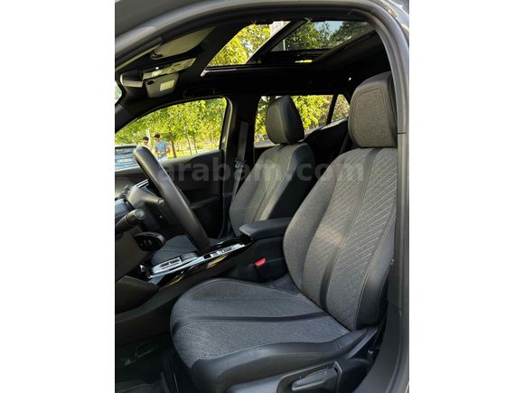 Sahibinden Peugeot e-2008 Allure 2025 Model 