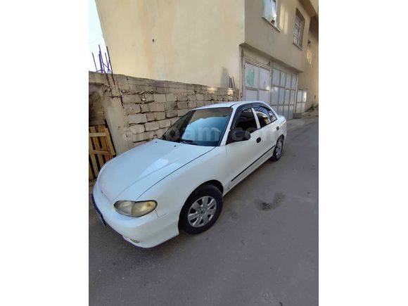 Sahibinden Hyundai Accent 1.5 GLS 1998 Model 