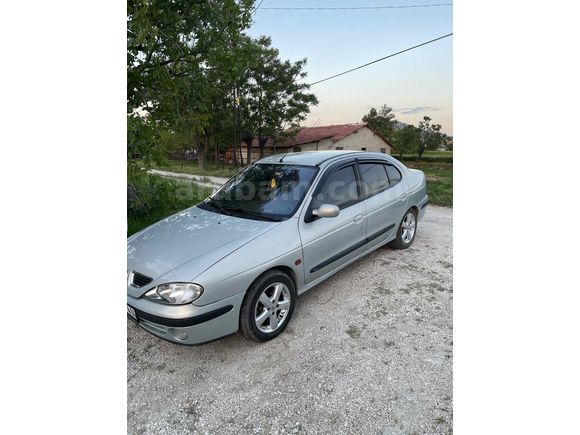 Sahibinden Renault Megane 1.9 DTi Expression 2003 Model 