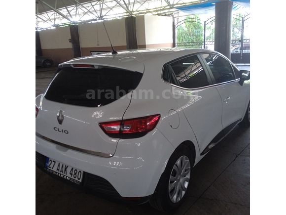 Sahibinden Renault Clio 1.2 Joy 2015 Model Temiz
