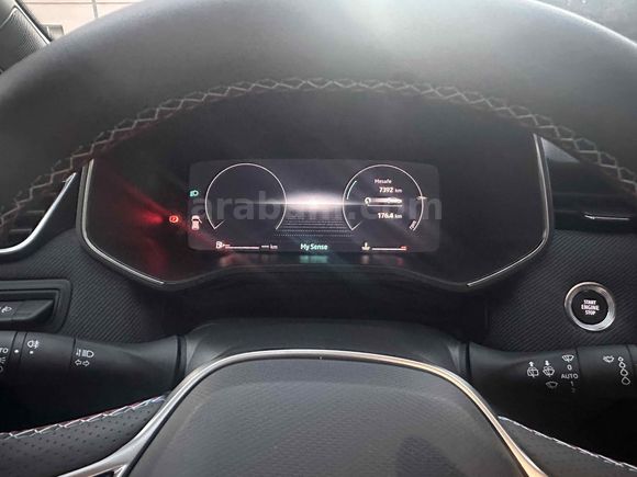 Sahibinden Renault Clio 1.0 TCe Techno Esprit Alpine 2025 Model 