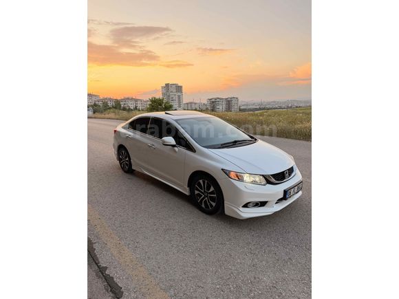Sahibinden Honda Civic 1.6i VTEC Eco Elegance 2015 Model 