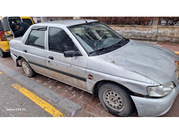 Sahibinden Ford Escort 1.6 CLX 1997 Model