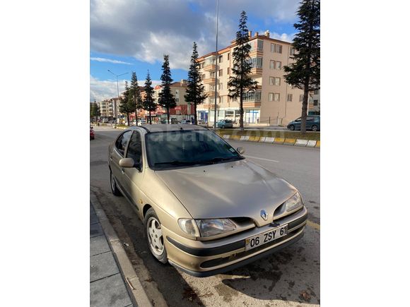 Sahibinden Renault Megane.1. 2.0 RXT 1998 Model