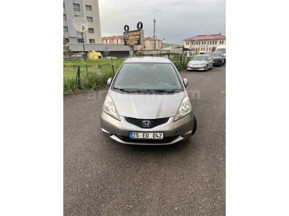 Sahibinden Honda Jazz 1.4 Joy 2010 Model 