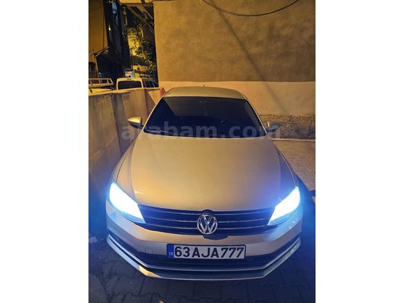 BOYASIZ JETTA
