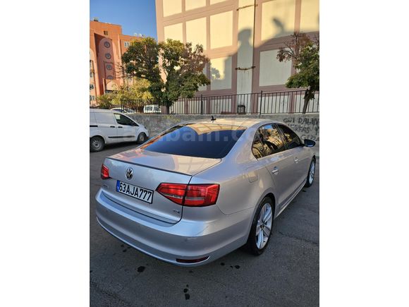 BOYASIZ JETTA