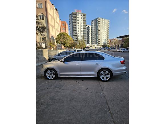 BOYASIZ JETTA
