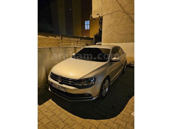 BOYASIZ JETTA