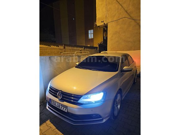 BOYASIZ JETTA
