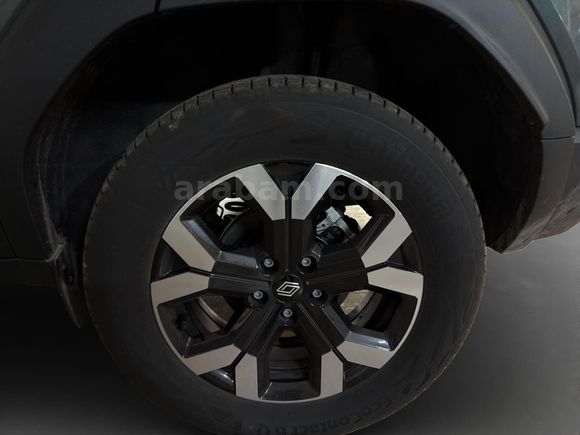 otomobil Renault Duster 1.3 TCE Techno EDC