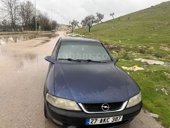 Sahibinden Opel Vectra 2.0 GLS 1998 Model 