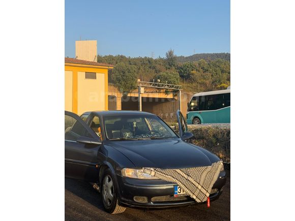 Sahibinden Opel Vectra 1.6 GL 2000 Model