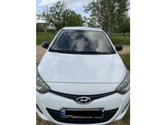 Sahibinden Hyundai i20 1.4 CRDi Jump 2014 Model  240.000 km Beyaz
