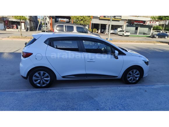 Öğretmenden Ekstralı Clio 4