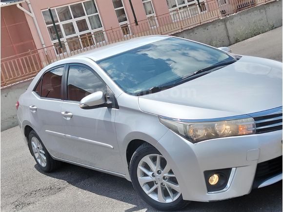 Galeriden Toyota Corolla 1.4 D-4D Advance 2013 Model Afyonkarahisar