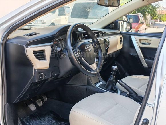Galeriden Toyota Corolla 1.4 D-4D Advance 2013 Model Afyonkarahisar