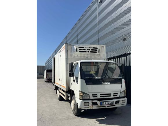 Sahibinden Isuzu NQR 3D 