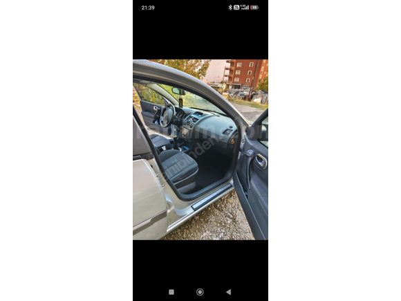 Sahibinden Renault Megane 1.6 Dynamique 2004 Model