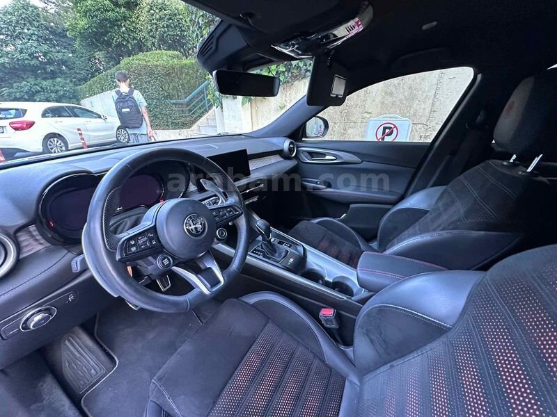 Sahibinden Alfa Romeo Tonale 1.5 VGT Edizione Speciale 2022 Model İstanbul 4