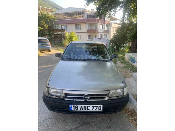 Sahibinden Opel Astra 1.4 Classic 1996 Model 