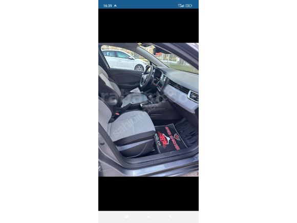 Sahibinden Renault Clio 1.0 TCe Evolution 2024 Model