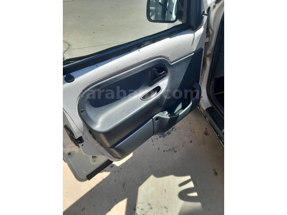 Sahibinden Renault Kangoo 1.9 D 2000 Model