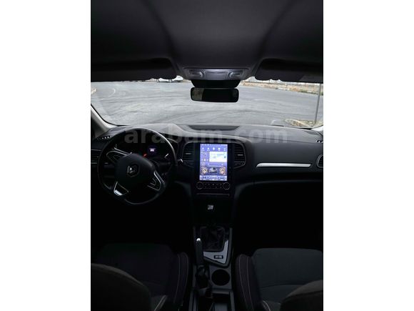 Sahibinden Renault Megane 1.3 TCe Joy 2019 Model 