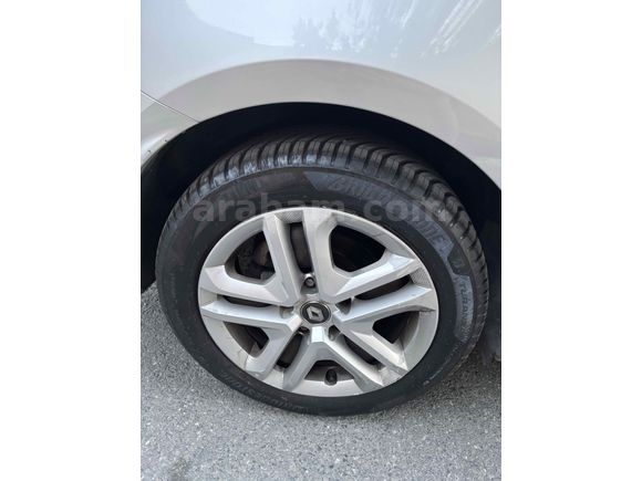 Sahibinden Renault Megane 1.3 TCe Joy 2019 Model 
