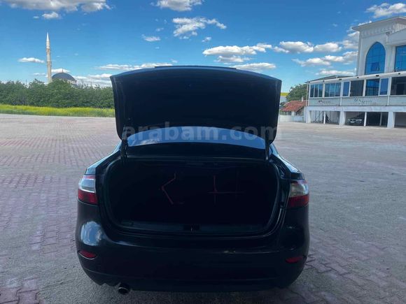 Sahibinden Renault Fluence 1.6 Extreme 2010 Model 