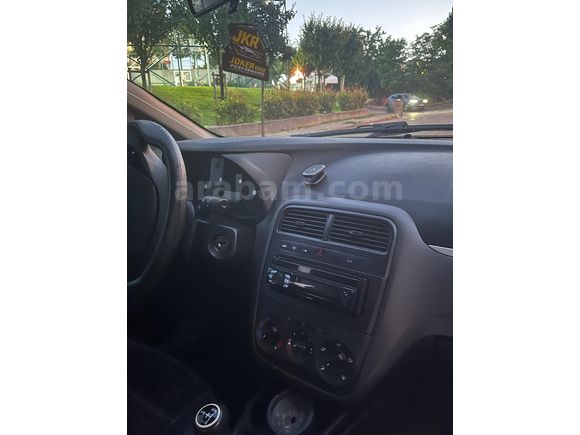 Fiat Punto Bakımlı Tek Değişen 143K KM