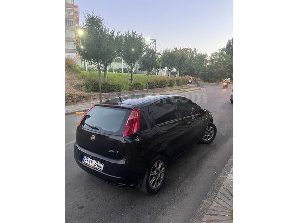 Fiat Punto Bakımlı Tek Değişen 143K KM